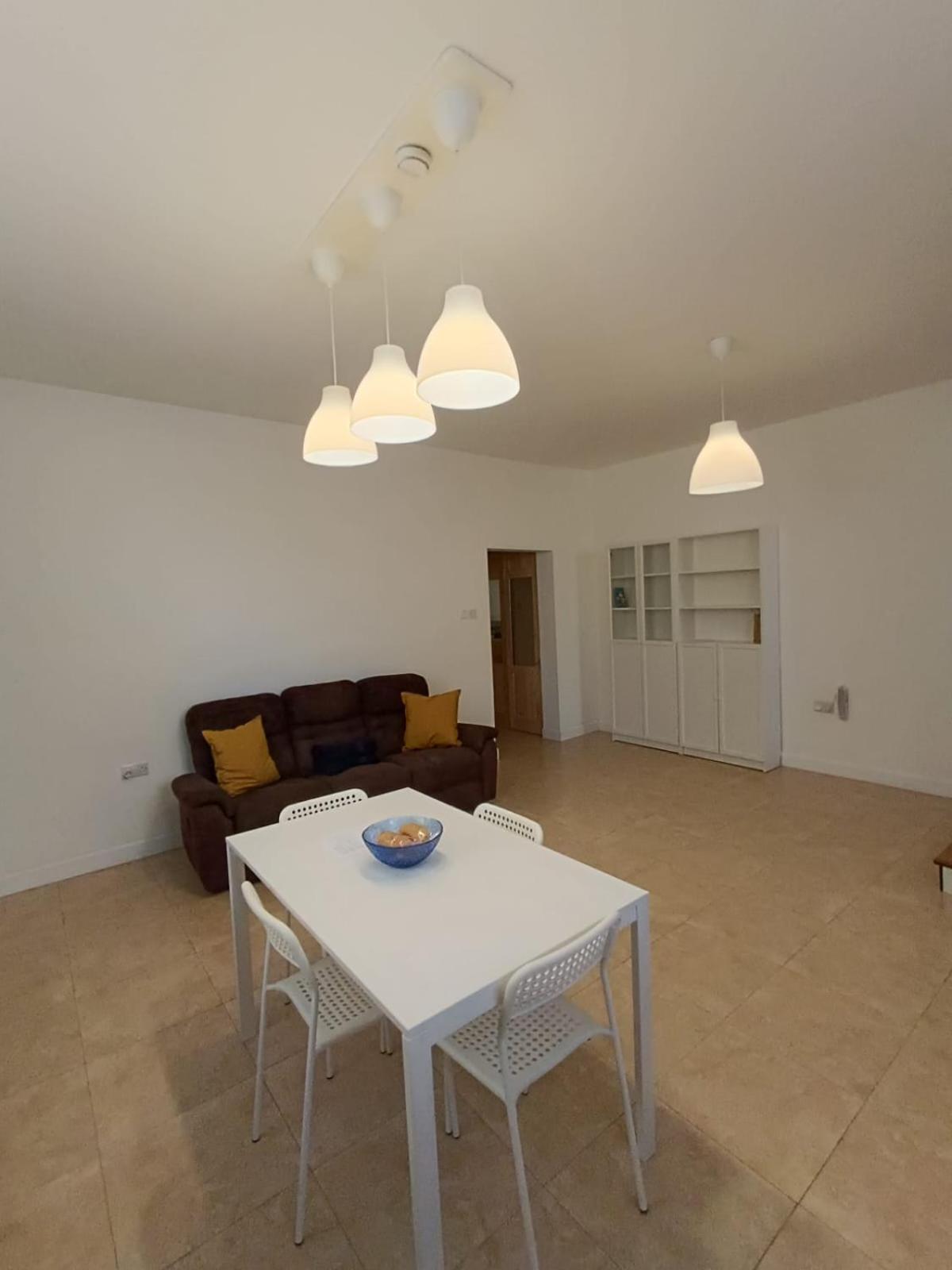 Maisonette Jp2